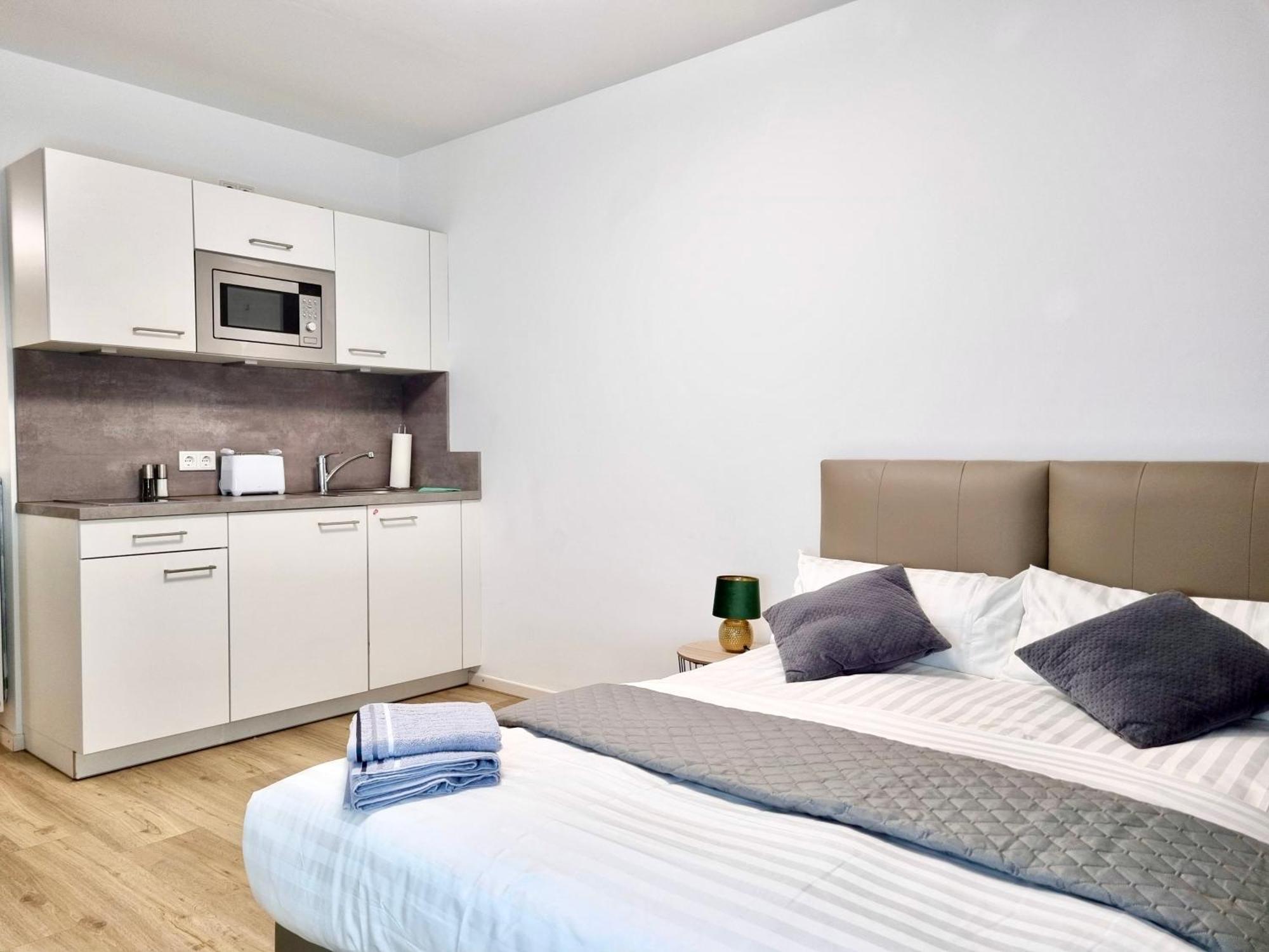 Modernes Apartment Nahe Des Stadtzentrums ฮันโนเวอร์ ภายนอก รูปภาพ